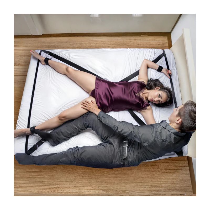 Interlace Bed Restraint Set